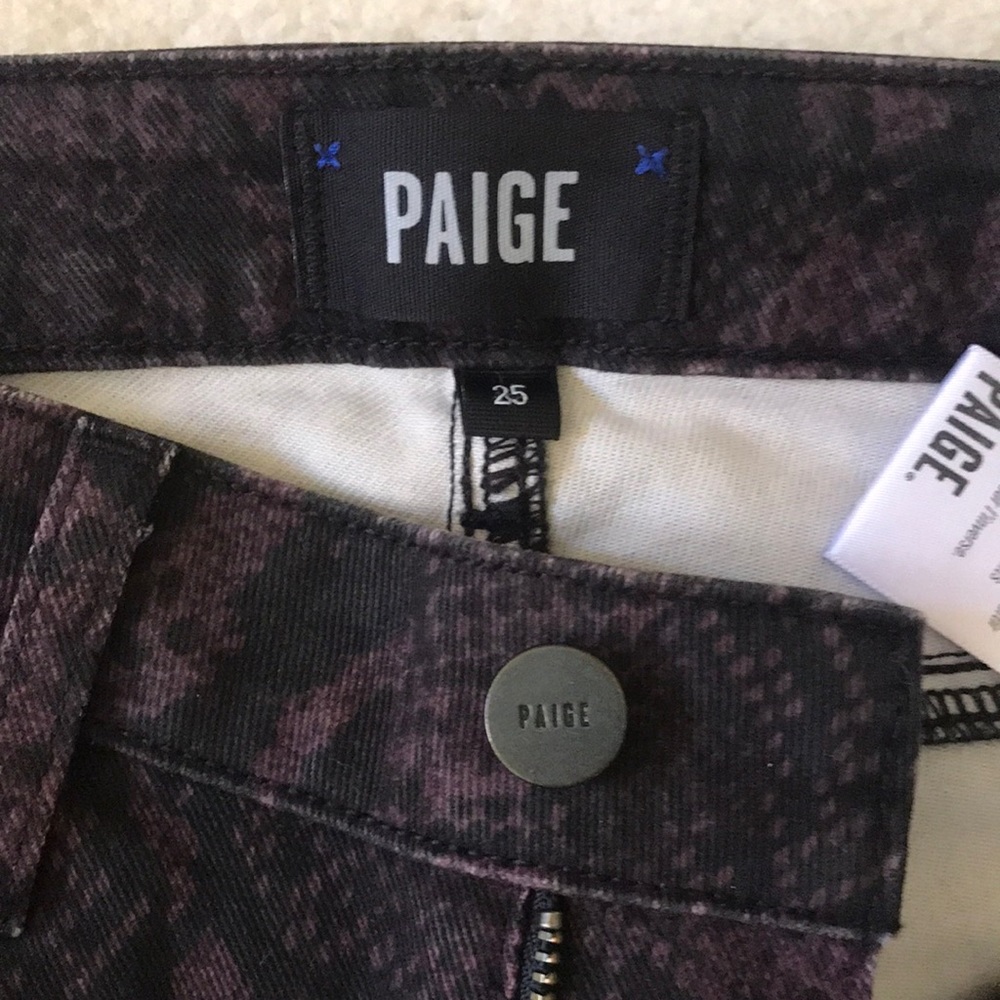 🎉HP🎉Paige | Hoxton Ankle Skinny High Rise Purple & Black SnakePrint Jean Sz 25 - Picture 5 of 12